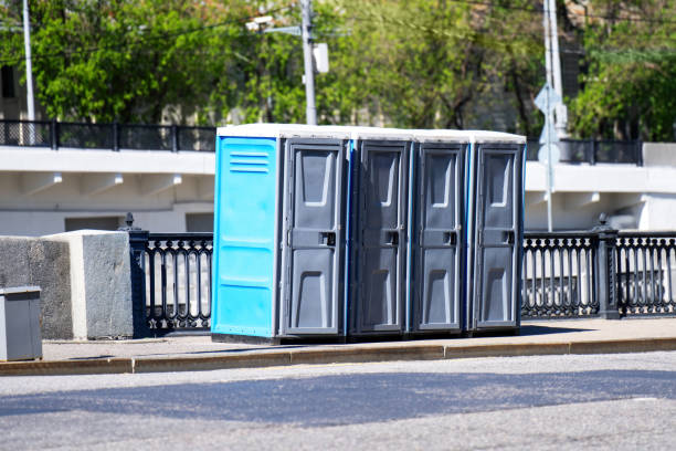 Portable Toilet Options We Offer in Chevy Chase View, MD